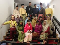 Drama Bawean Dhinaju Bule (2)