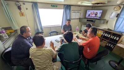 Safety Meeting (Rapat/Diskusi Tentang Keselamatan)
