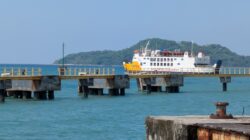 Kapal Gili Iyang Terbakar karena Konsleting Listrik, Instrumen Navigasi Vital Lumpuh?